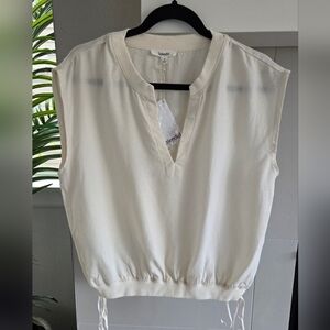 Splendid | V neck blouse in cream, size M